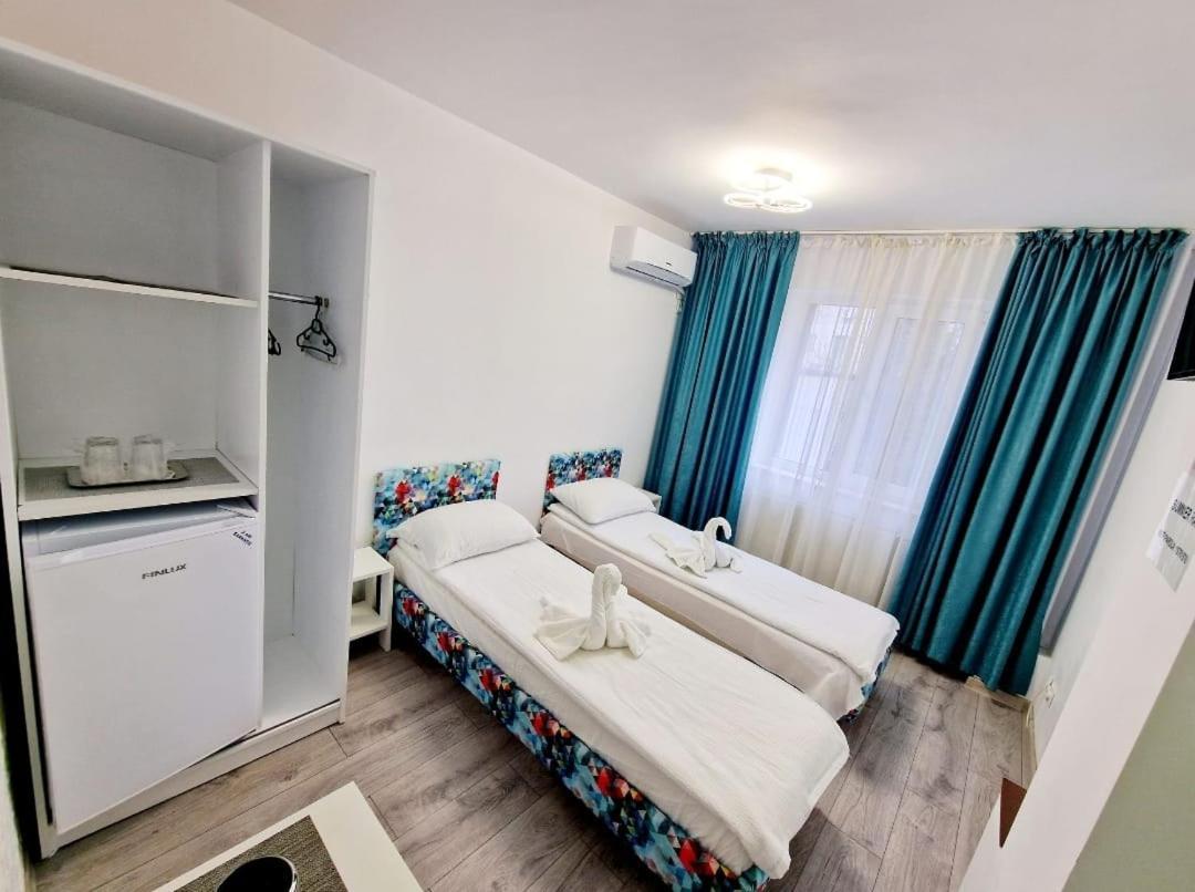 Ares Hotel Constanta Exterior photo